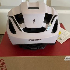 Brand New Specialized MIPS Helmet